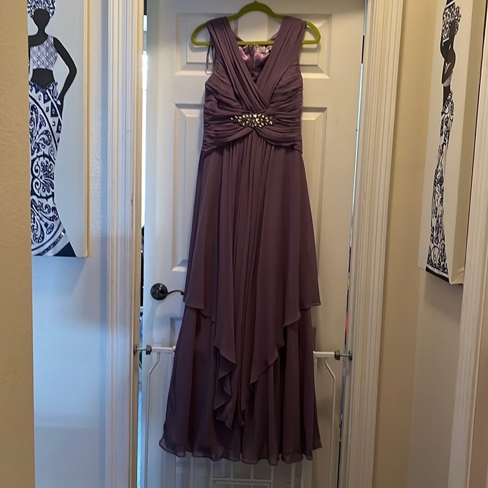 Eliza J purple gown